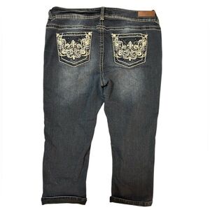 Wallflower Y2K embroidered and bedazzled capri jeans